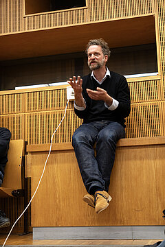 Peter Miller 2 Arnaud Dubois